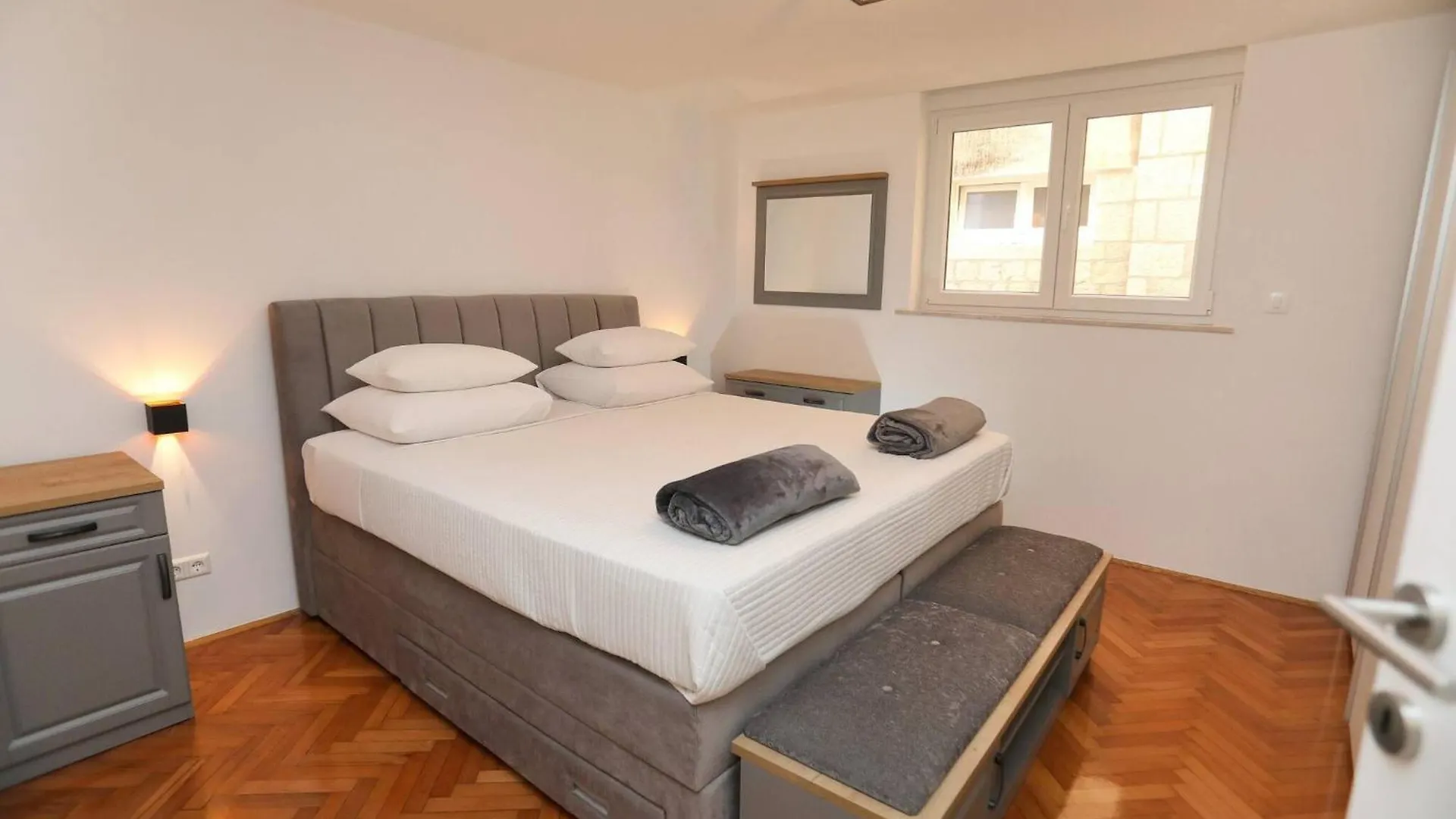 My Dalmatia - M Apartment Trogir With Free Parking And Roof Terrace Croatia