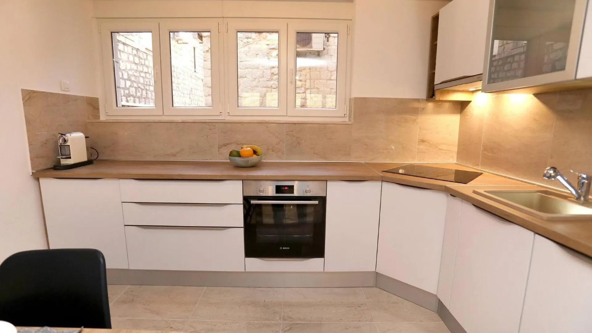 My Dalmatia - M Apartment Trogir With Free Parking And Roof Terrace
