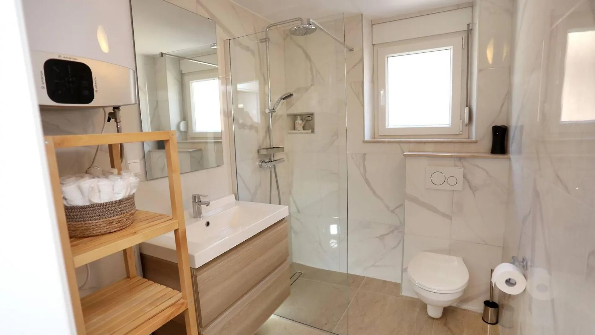 My Dalmatia - M Apartment Trogir With Free Parking And Roof Terrace Croatia