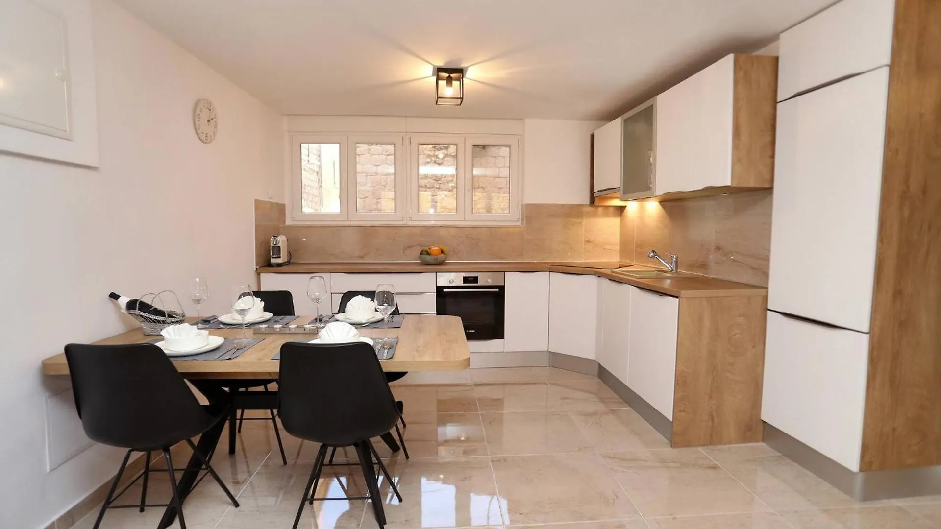 My Dalmatia - M Apartment Trogir With Free Parking And Roof Terrace